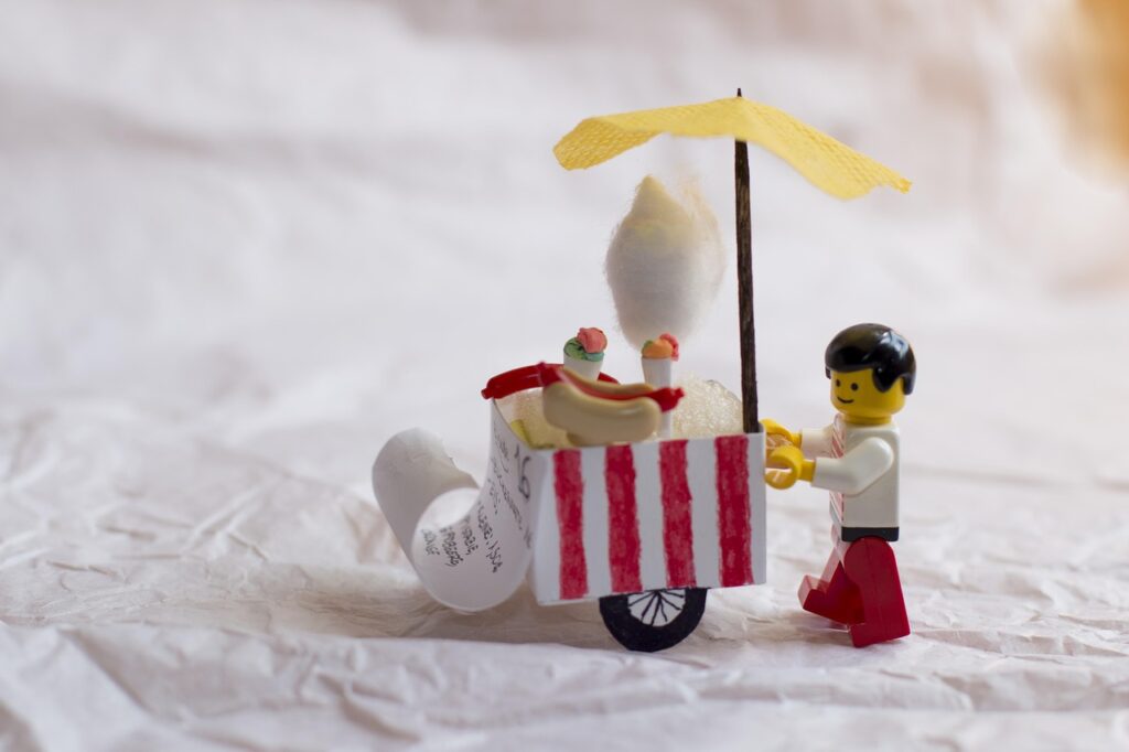 lego, ice cream maker, ice cream shop, sausage, hotdog, stall, spun sugar, cart, shopping cart, finger food, food, street, feast, rides, fun, gelataia, ice cream, to sell, lego, lego, lego, hotdog, hotdog, hotdog, hotdog, hotdog
